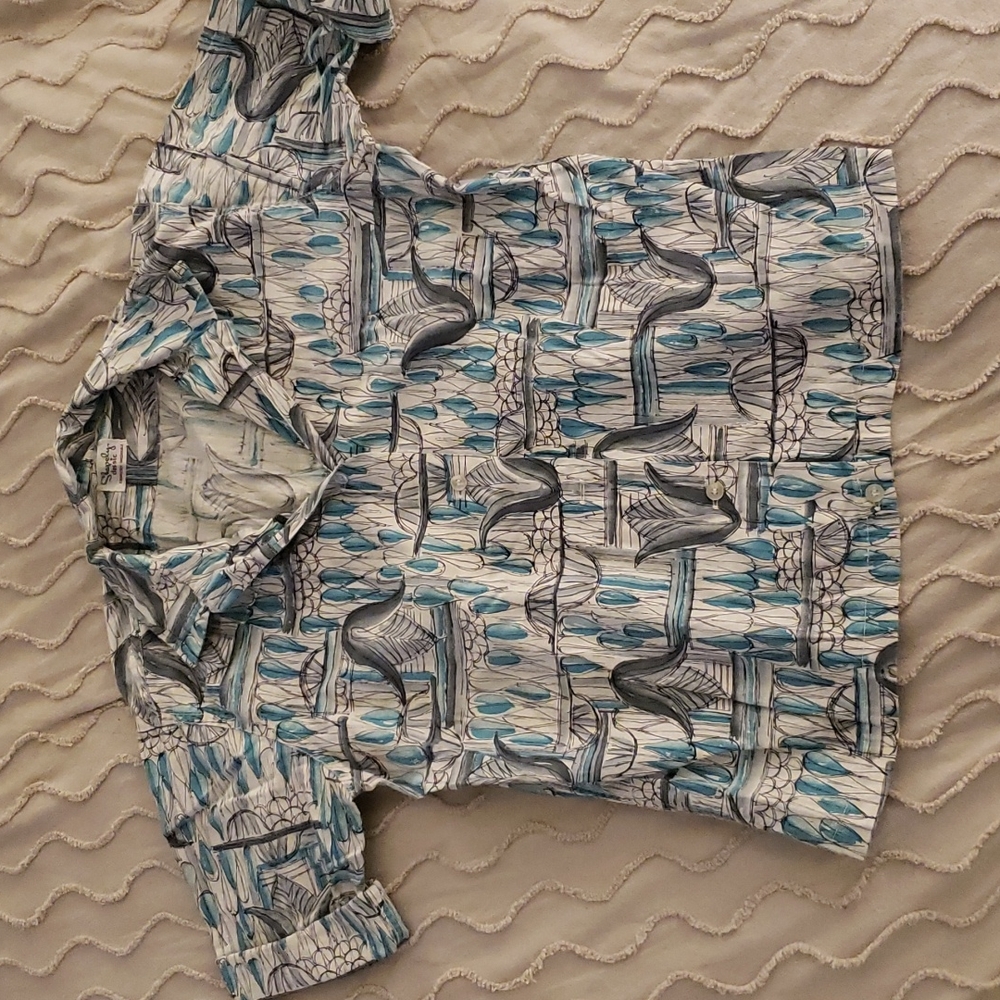 Vintage 1950s button front shirt retro print